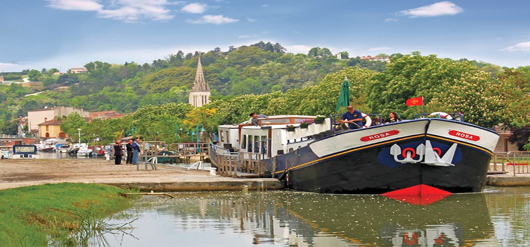Hotel Barge Rosa Cruising near Bordeaux