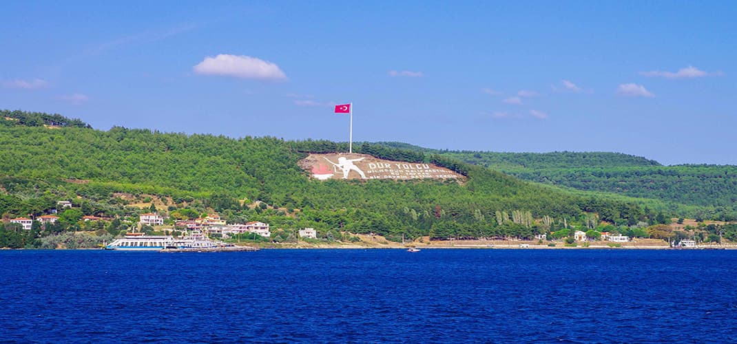 Dur Yolcu Memorial, Kilitbahir, Çanakkale, Türkiye