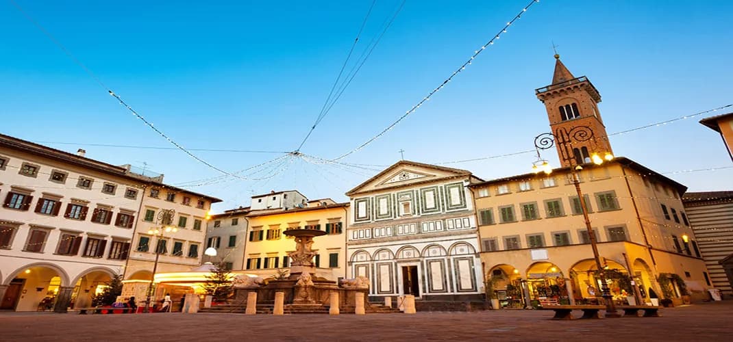 Piazza Farinata Degli Uberti, Empoli, Italy